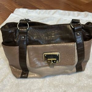 No snake print, dark, brown and light brown purse with strap